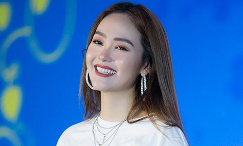 Chỉ thay đổi kiểu tóc, Minh Hằng hack tuổi từ 34 mà như nữ sinh 20-8