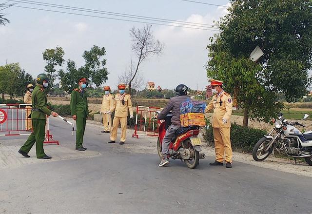 NÓNG: Hải Phòng giãn cách xã hội theo Chỉ thị 15, Chỉ thị 16-4