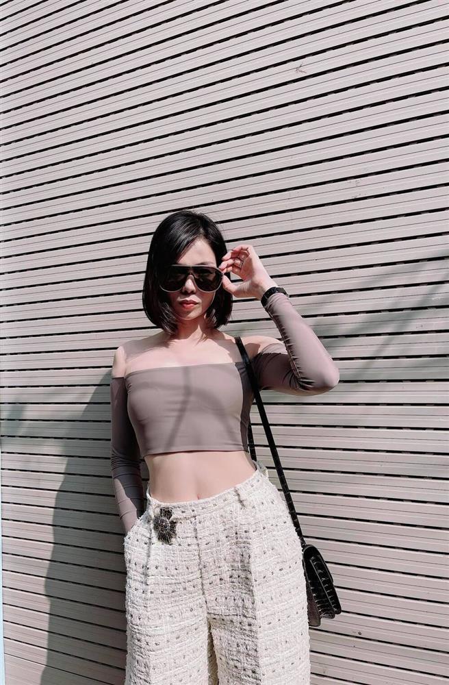 Quần ống suông - item ruột giúp Lệ Quyên hack dáng từ 1m55 lên 1m70-1