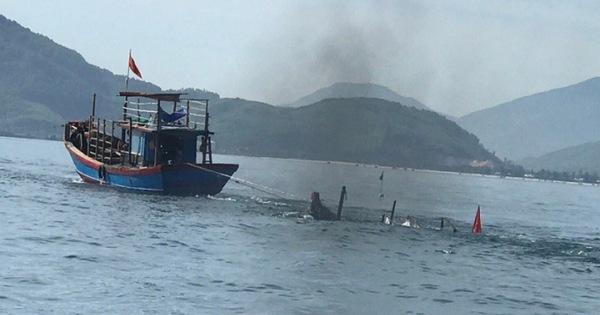 Quảng Ninh: Từ con tàu không người lái, phát hiện vợ chồng ngư dân tử vong-1