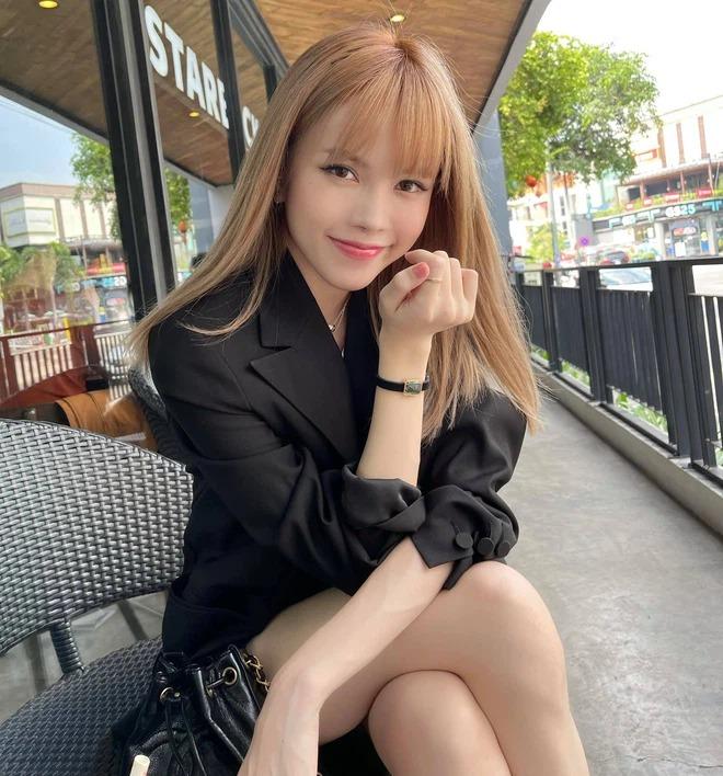 Động thái của Thiều Bảo Trâm giữa tin đồn yêu lại từ đầu Sơn Tùng, bị soi dùng đồ đôi với tình cũ?-2