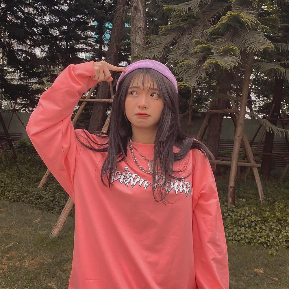 Hot girl TikTok làm bao chàng mê mẩn, sốc nặng khi nàng vạch áo khoe thân-12