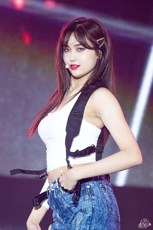 Đại hội bóc phốt: 10 Idols bị vạch mặt côn đồ học đường chỉ trong 4 ngày-8