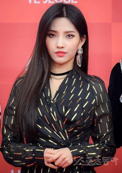 Đại hội bóc phốt: 10 Idols bị vạch mặt côn đồ học đường chỉ trong 4 ngày-7