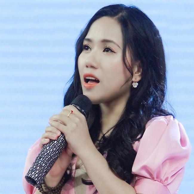 Thùy Chi đăng bản cover Chúng ta của hiện tại lên Fanpage để câu view trong lúc Sơn Tùng M-TP gặp scandal-2