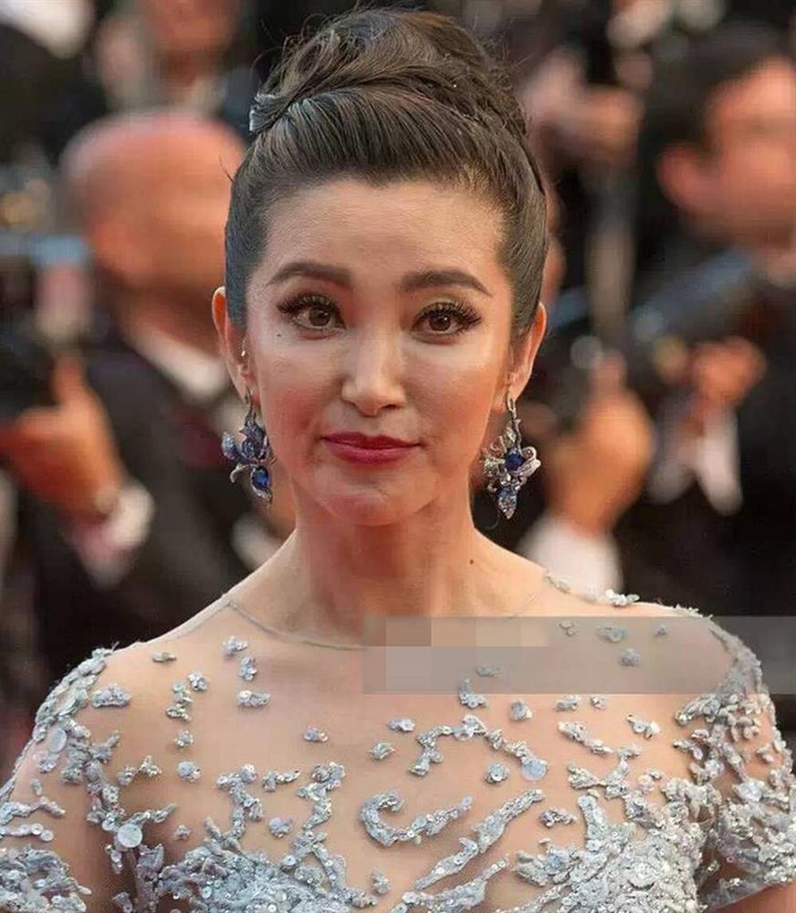 Không qua photoshop, nhan sắc thật của mỹ nhân Trung - Việt như thế nào?-11