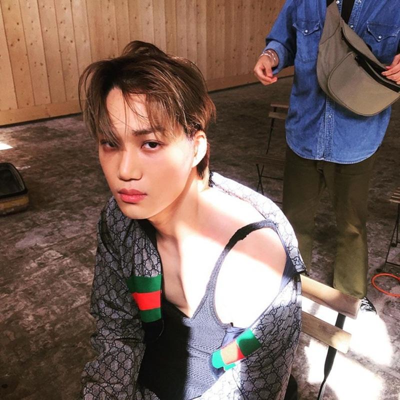 2 bạn trai siêu hot của Jennie (BLACKPINK): Nghiện style unisex, thích mặc váy bà thím-13