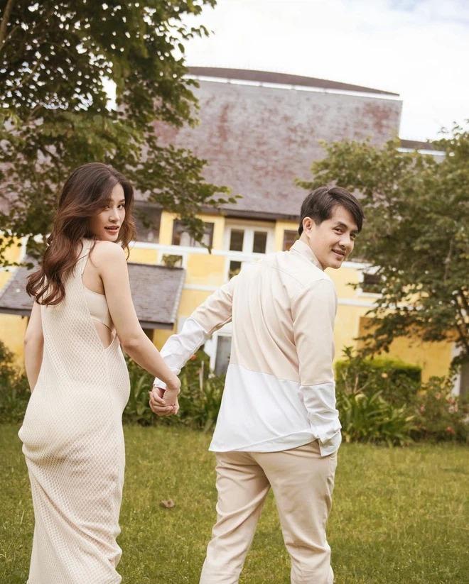 Từ ngày về chung 1 nhà, Đông Nhi - Ông Cao Thắng ưa mix đồ đồng điệu: Quả là cặp đôi hot nhất nhì Vbiz có khác!-1