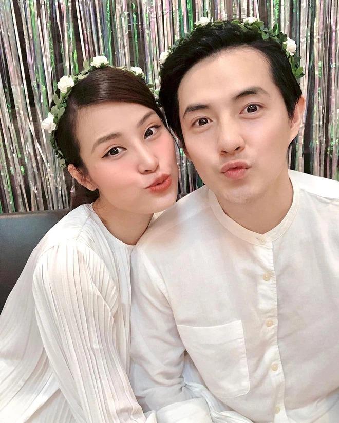 Từ ngày về chung 1 nhà, Đông Nhi - Ông Cao Thắng ưa mix đồ đồng điệu: Quả là cặp đôi hot nhất nhì Vbiz có khác!-4