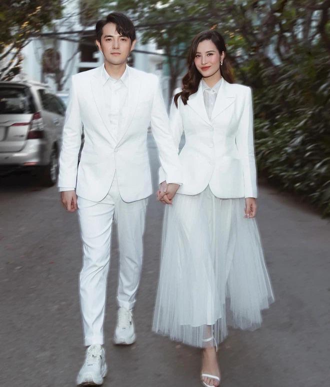 Từ ngày về chung 1 nhà, Đông Nhi - Ông Cao Thắng ưa mix đồ đồng điệu: Quả là cặp đôi hot nhất nhì Vbiz có khác!-6