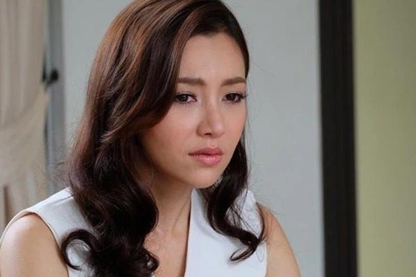 Tình cờ xem điện thoại của chồng, nhìn biệt danh anh đặt cho vợ mà tôi nghẹn đắng-1