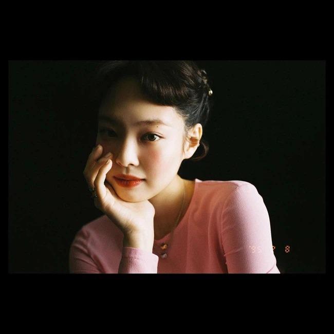 G-Dragon và Jennie là ông hoàng bà chúa của những kiểu tóc dị thường-1