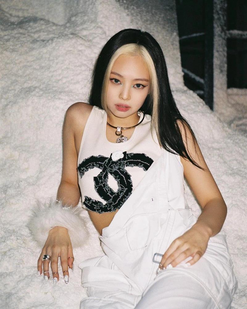 G-Dragon và Jennie là ông hoàng bà chúa của những kiểu tóc dị thường-6