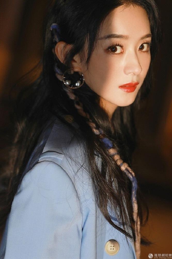 Triệu Lệ Dĩnh già đi trông thấy do bị make-up dìm hàng-1