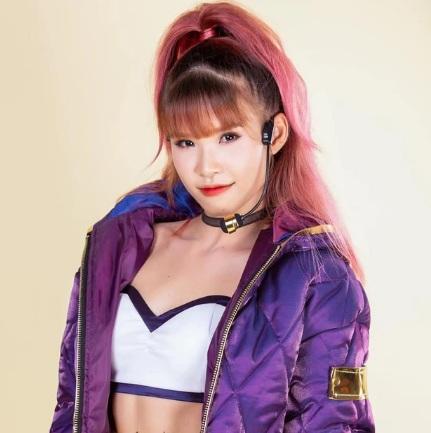 Khởi My tiết lộ ông mai giúp cô nên duyên vợ chồng với Kelvin Khánh-2