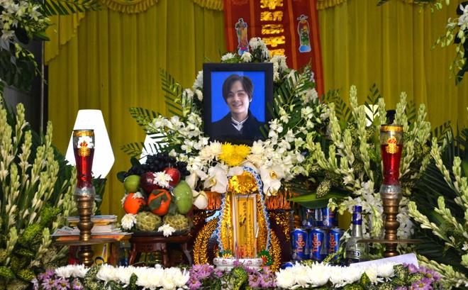 Lỡ hẹn một lần khiến em tôi đi mãi-1