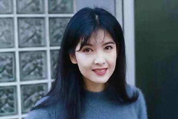 Châu Huệ Mẫn: Dành 30 năm yêu 1 người phản bội, không sinh con để bảo vệ dung nhan-5