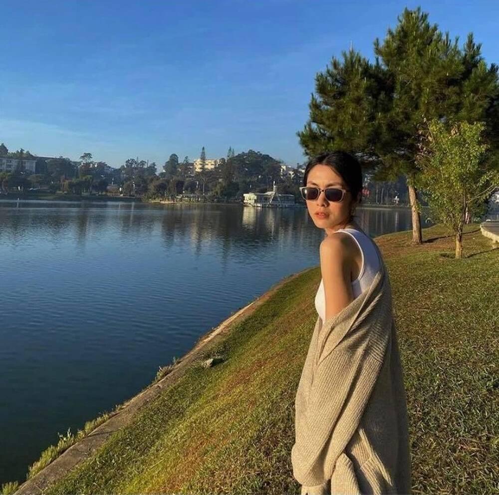 Tăng Thanh Hà lại khiến fan lo lắng bởi thân hình gầy đến báo động-1