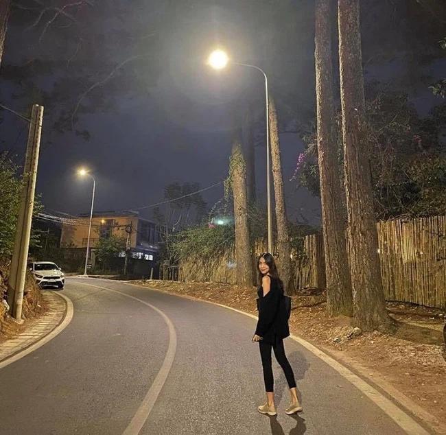 Tăng Thanh Hà lại khiến fan lo lắng bởi thân hình gầy đến báo động-3