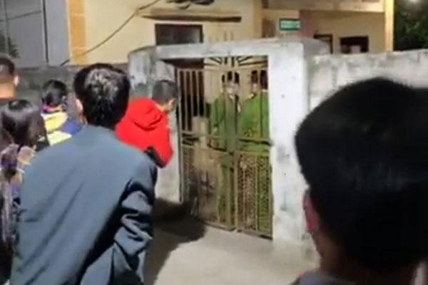 Níu kéo không được, đâm chết bạn gái rồi tự tử cạnh xác người yêu-1