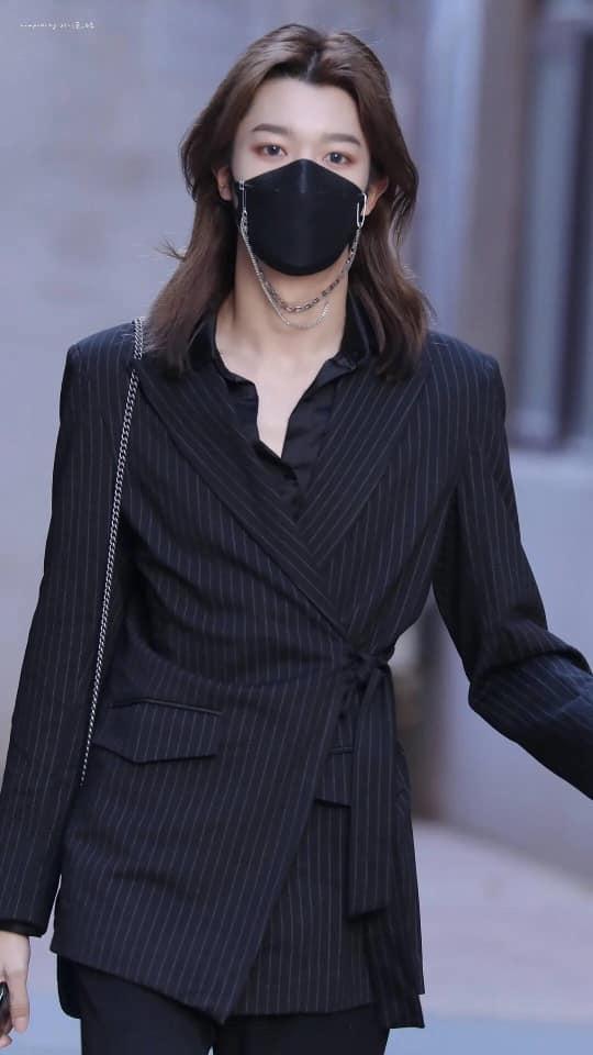 Thí sinh Thanh xuân có bạn lên đồ đi làm như trình diễn thời trang gây sốt-10