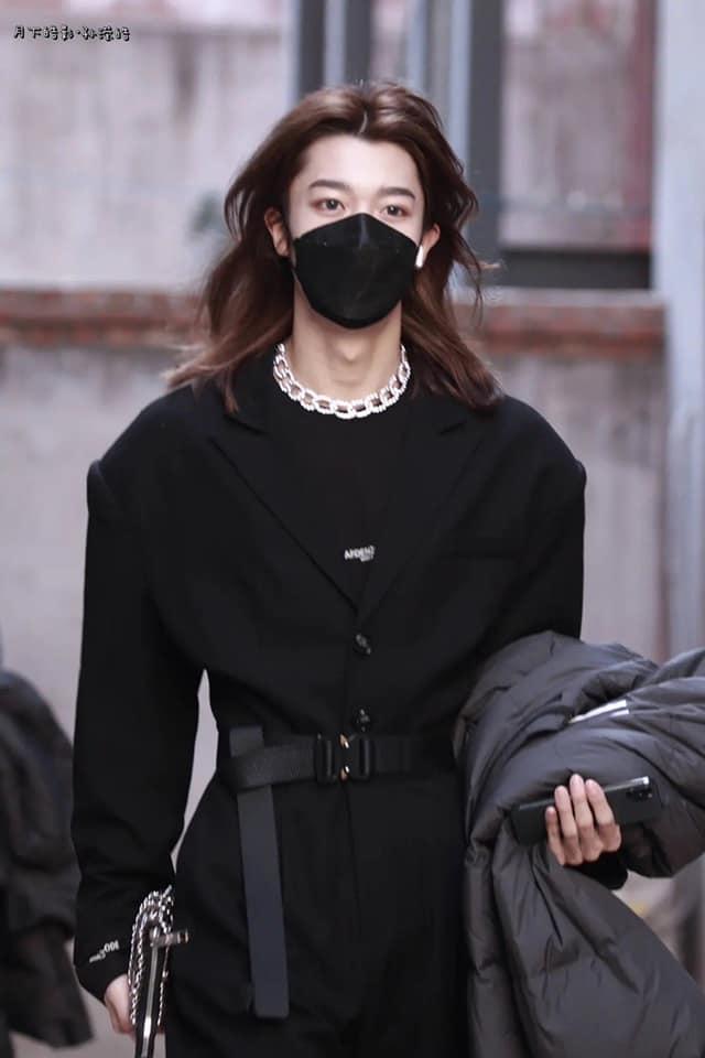 Thí sinh Thanh xuân có bạn lên đồ đi làm như trình diễn thời trang gây sốt-4