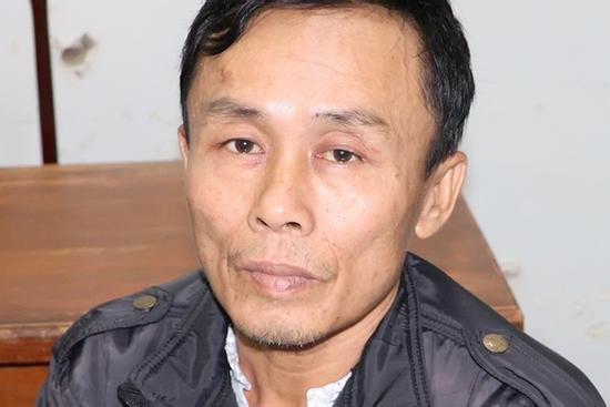 Ghen tuông, chồng bóp cổ vợ đến chết rồi uống thuốc trừ sâu tự tử