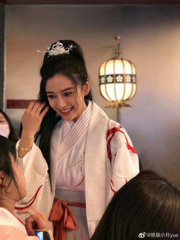 Angela Baby tổ chức sinh nhật, có con trai nhưng không có Huỳnh Hiểu Minh-8