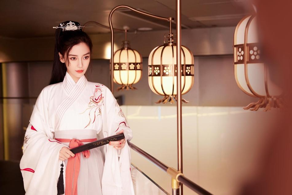 Angela Baby tổ chức sinh nhật, có con trai nhưng không có Huỳnh Hiểu Minh-5