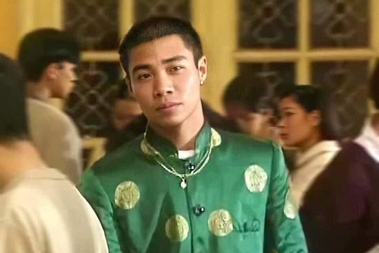 'Xỉu ngang' với diện mạo thời trẻ của Công Lý