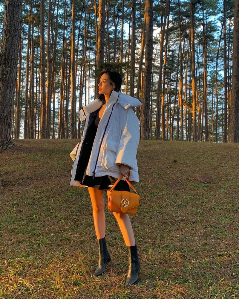 Thúy Vi diện áo đan dây o ép vòng 1 - Chi Pu lên đồ cut-out táo bạo-12