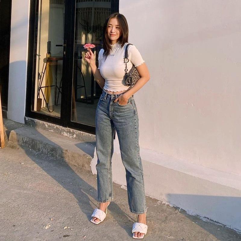 Thúy Vi diện áo đan dây o ép vòng 1 - Chi Pu lên đồ cut-out táo bạo-9