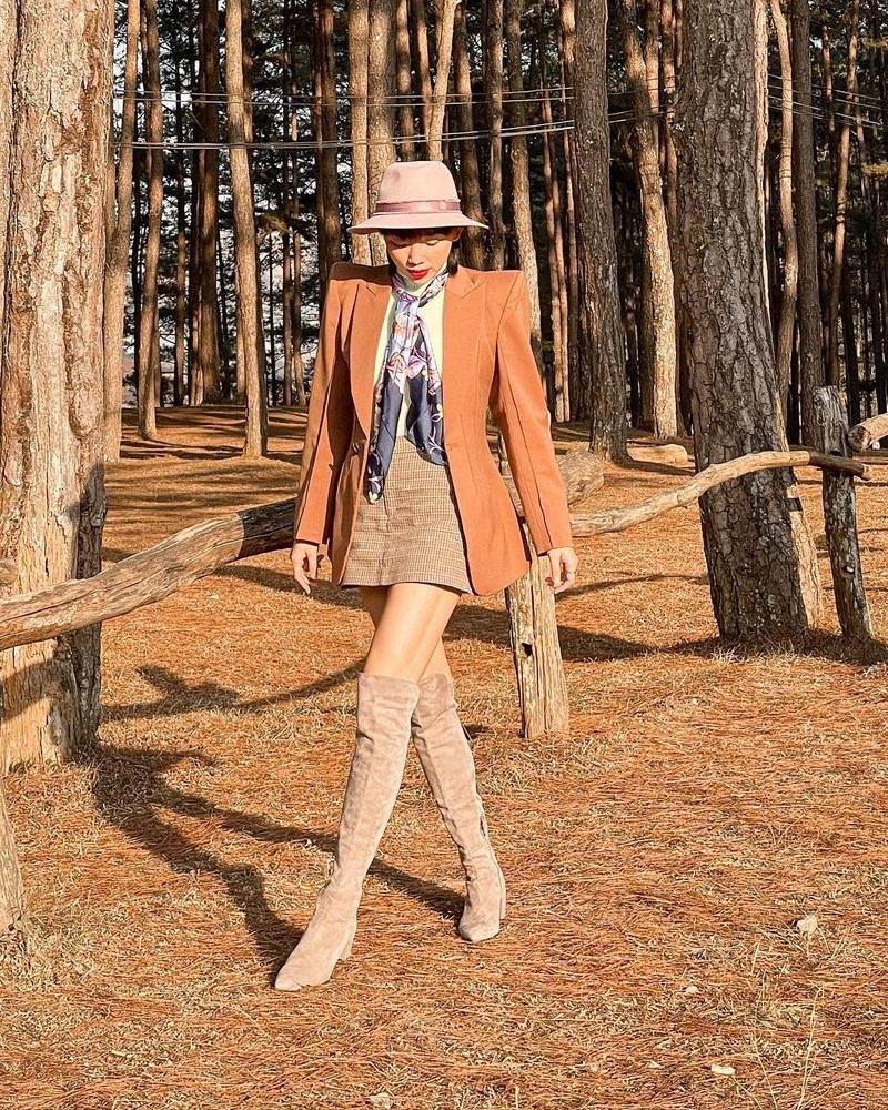 Lệ Quyên sang chảnh với công thức all white - Tóc Tiên lên đồ Retro đẹp ngất-7