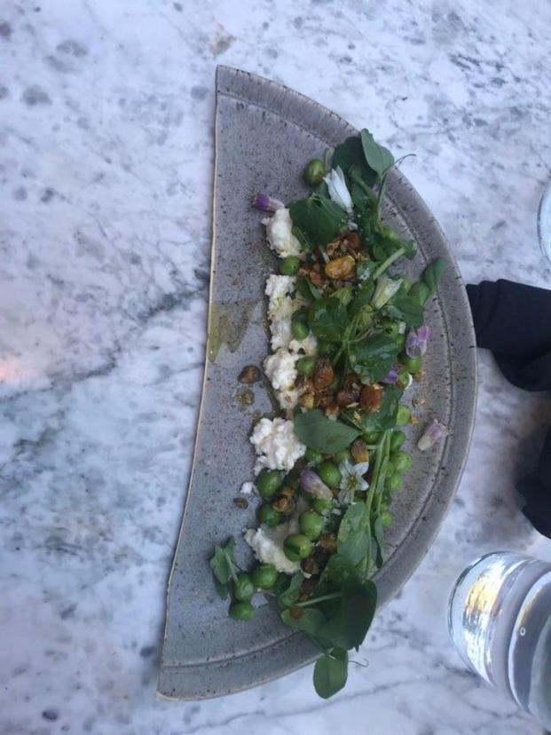 Sáng tạo quá đà, nhà hàng khiến thực khách mệt mỏi khi ăn, một đi không trở lại-8