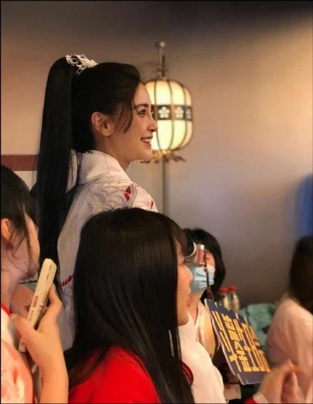 Huỳnh Hiểu Minh gây xôn xao với nhận xét vợ không xứng, Angelababy có động thái gây chú ý-4