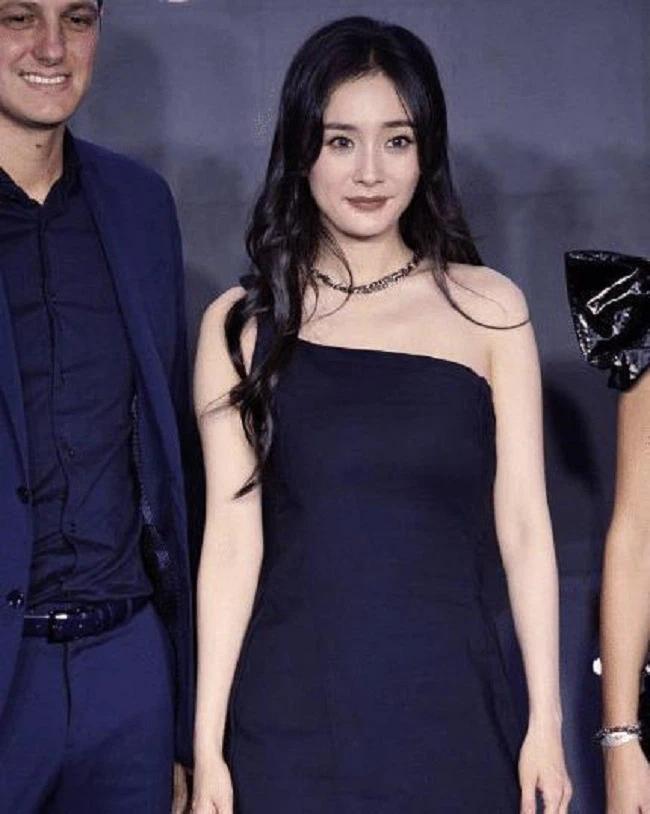 Dương Mịch gây bất ngờ với hình ảnh xuống sắc và tăng cân thấy rõ-2