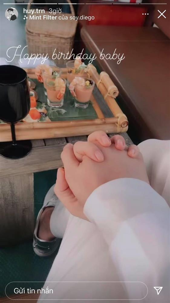 Ngô Thanh Vân và Huy Trần đón sinh nhật lãng mạn trên du thuyền-2