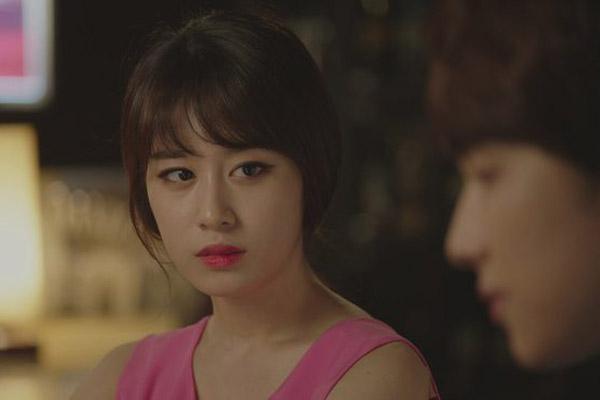 Chàng rể đòi tiền mẹ vợ khi được yêu cầu ở nhà một ngày chăm con: Cú vả cực đau dành cho cô vợ và bài học lớn cho phụ nữ khi chọn chồng-4