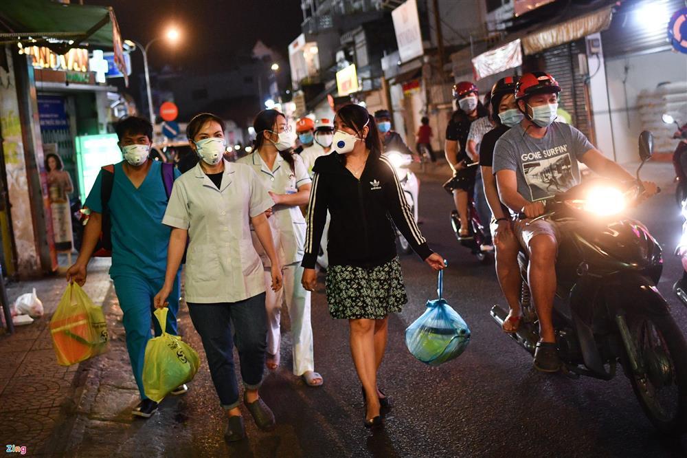 Đội quân truy tìm Covid-19 tại Tp.HCM-14