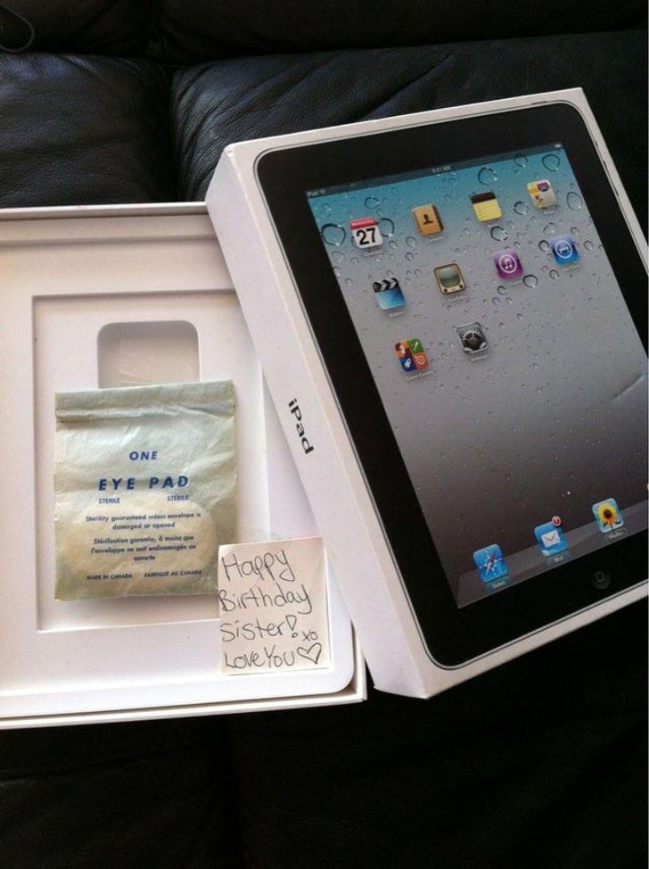 Bóc phốt cách anh chị em một nhà thể hiện tình cảm chẳng giống ai-3