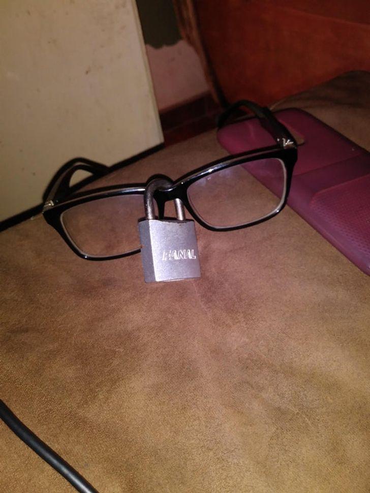 Bóc phốt cách anh chị em một nhà thể hiện tình cảm chẳng giống ai-7