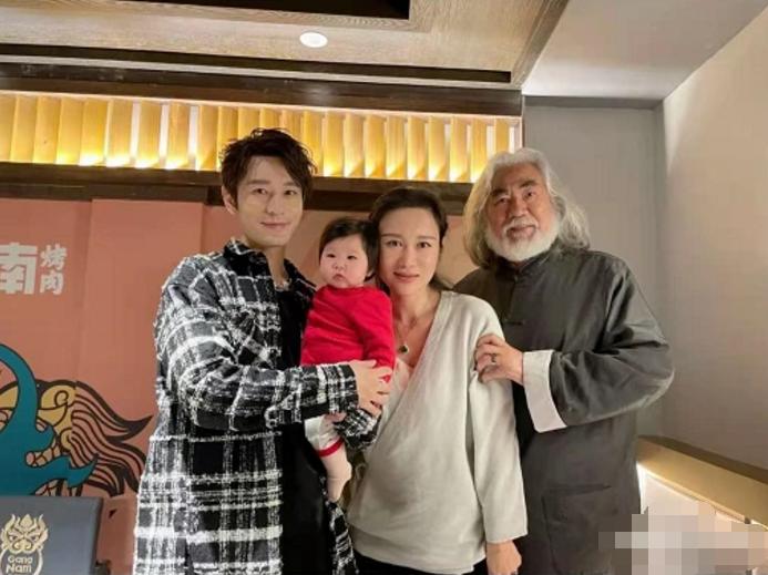 Chúc mừng sinh nhật Angela Baby, Huỳnh Hiểu Minh bị đàm tiếu làm màu che giấu ly hôn-3