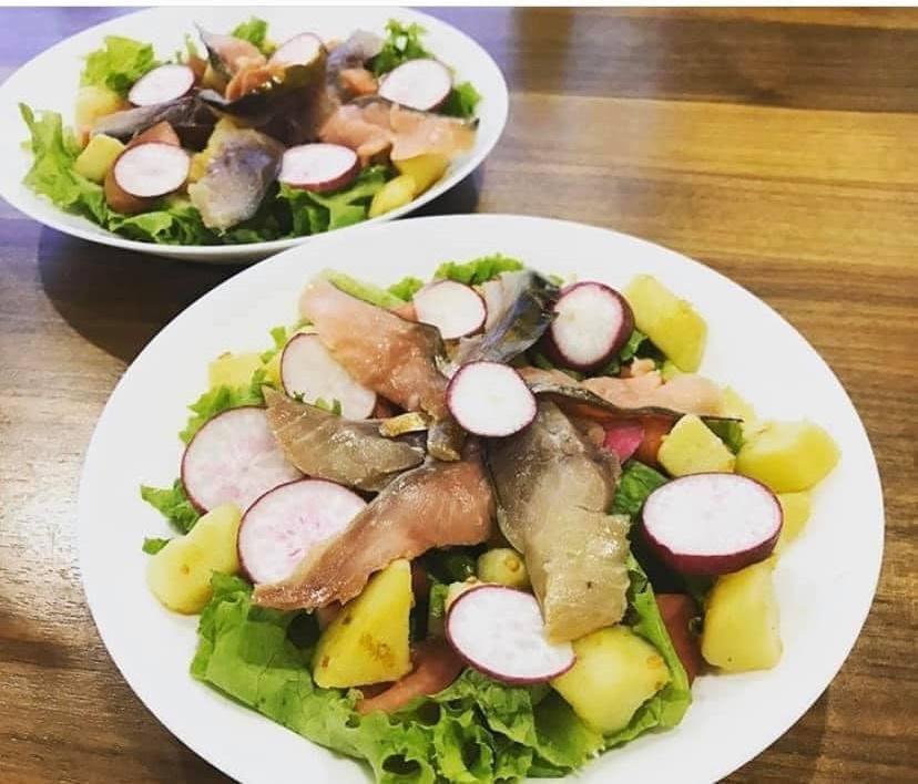 Mẹ Việt ở Thụy Sĩ chia sẻ những đĩa salad màu sắc đẹp như nhà hàng-9