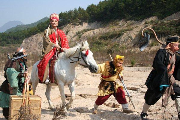 Sự thật ngã ngửa về màn làm phép kinh điển của Tôn Ngộ Không trong Tây Du Ký-1