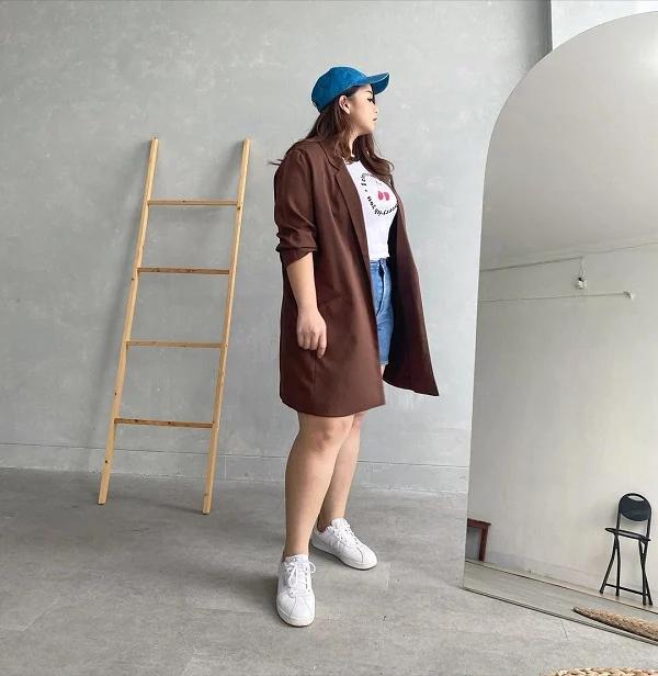 Loạt trang phục giúp chị em thân hình mũm mĩm, vòng eo mỡ thừa giấu dáng-5