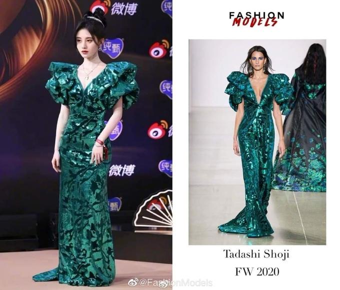 Lên top hot search nhờ eo nhỏ, Cúc Tịnh Y bị mỉa mai mua bài lộ liễu-4