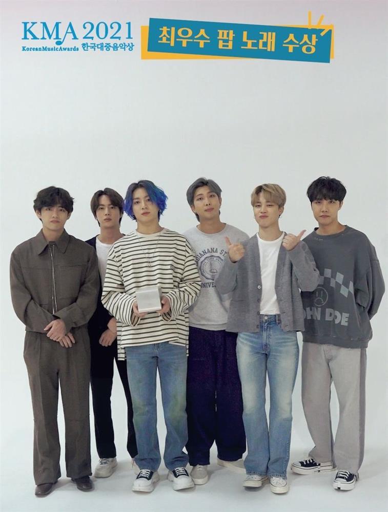 BTS vả anti-fan dám nói nhờ fan đông mới giành được giải Deasang-3