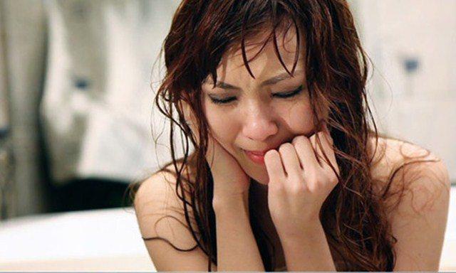 Giữa đám hỏi xa hoa, mẹ chồng nhận được cuộc gọi, bà liền tát tôi rồi hủy cưới ngay-2