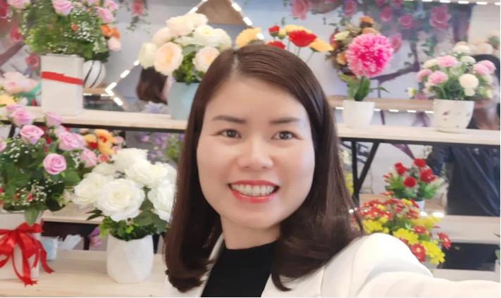 Chủ nhân chiếc clip bé gái rơi từ tầng 13: Tôi như chết lặng-1