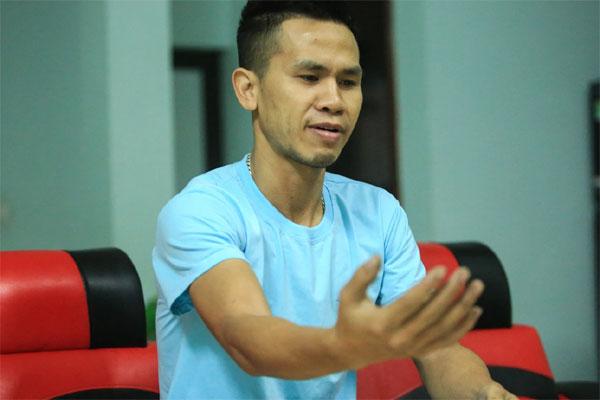 Lan can cao 1,5m vì sao bé gái hơn 2 tuổi leo qua được?-3